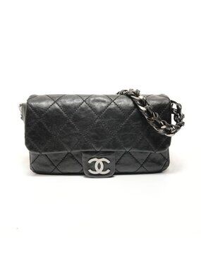 Chanel Shoulder Bag CC Logo Caviar Leather Luxury Line